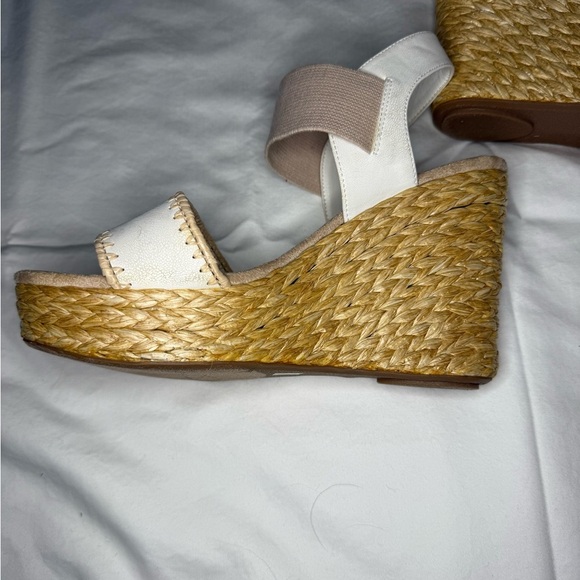 Altar’s State wedges! - Picture 8 of 9